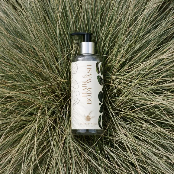 Mountain Vibes shower shampoo 300 ml